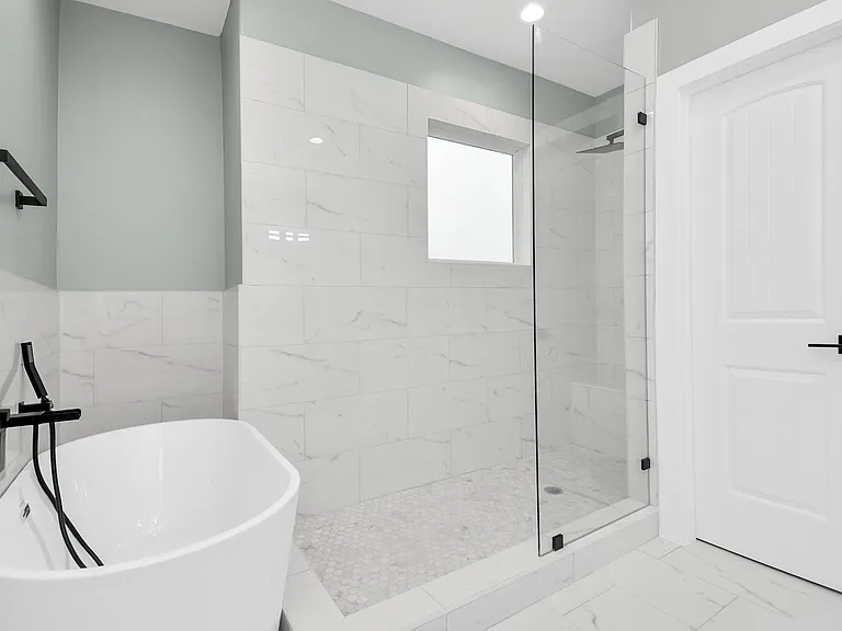 2404 Brailsfort St — Photo 24