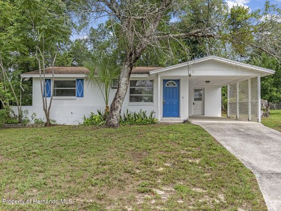 13 Oak Knoll St, Beverly Hills, FL 34465
