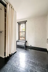 Sold by Yael Dunsky Real Estate