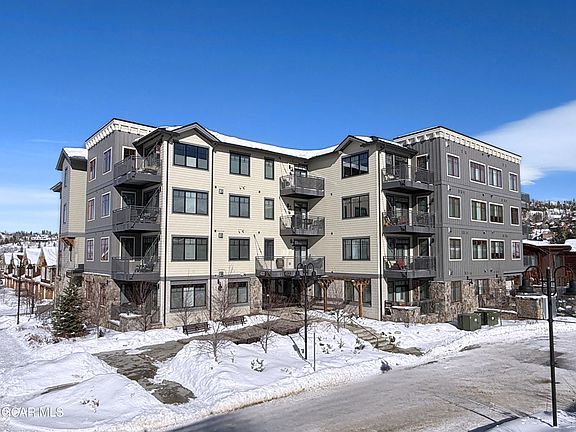 3rd image of 400 Baker Drive #TE-204
