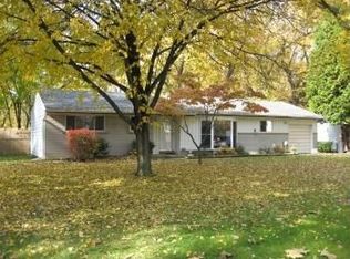 17761 Lathers St, Livonia, MI 48152