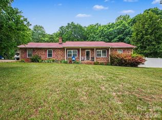 888 Sunbeam Dr, Lincolnton, NC 28092