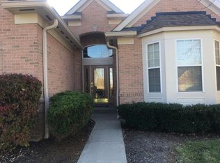 6949 Hunters Close, Hamilton Twp, OH 45039