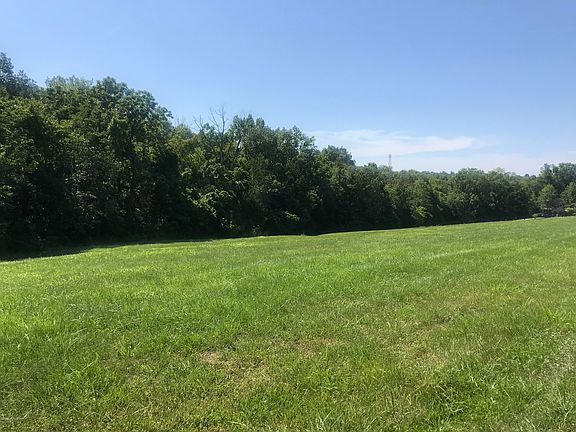 3rd image of 3411 Fisherville Woods Ct