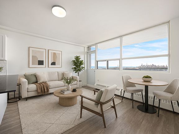 4th image of 1080 Kingston Rd #1108