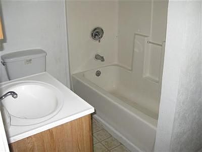 5th image of 3247 Marysville Blvd