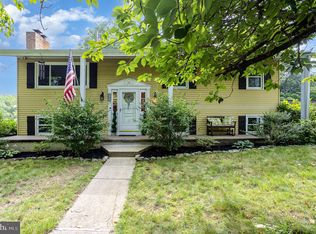 179 Florence Dr, Harrisburg, PA 17112