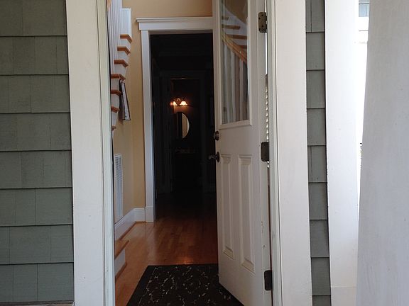 Porte co side entry