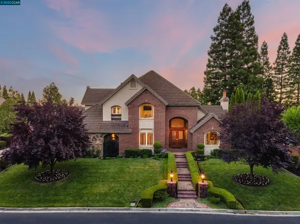 21 Deer Creek Ln, Danville, CA 94506