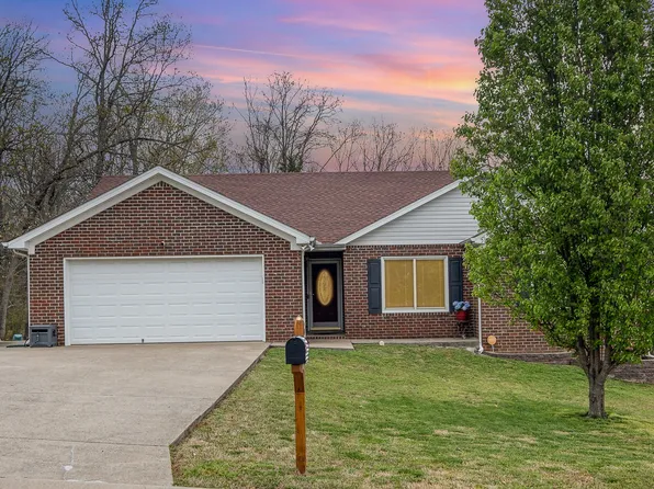 636 Big Hurricane Dr, La Vergne, TN 37086