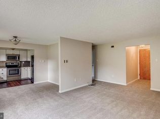 204 Warwick Rd Unit B, Stratford, NJ 08084