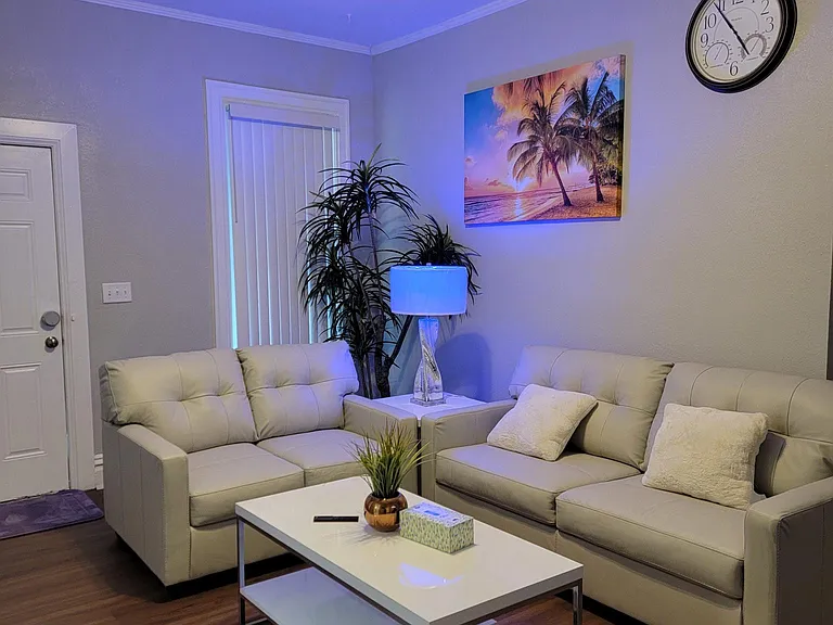 2801 Cottage Grove Ave #2 — Photo 3