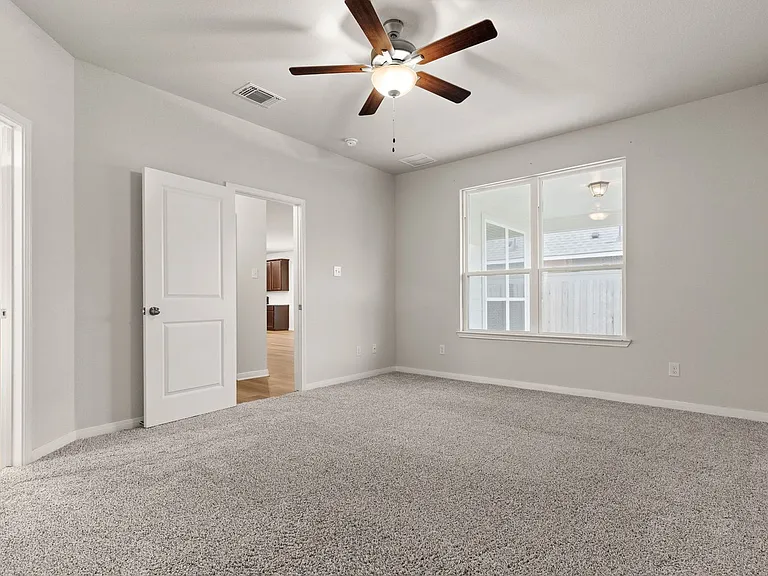 7101 McGregor Loop — Photo 9