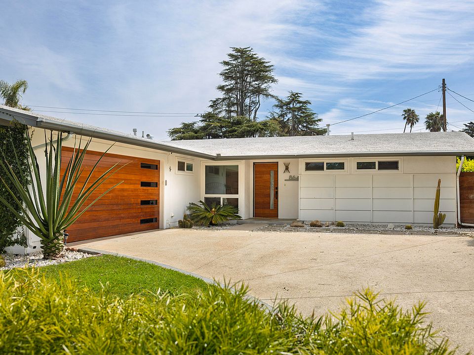 1st image of 864 Arbol Verde St
