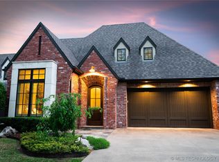 1420 E 37th Pl E, Tulsa, OK 74105