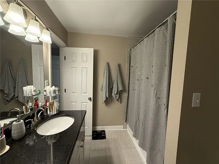 265 Winding River Dr #A — Photo 13