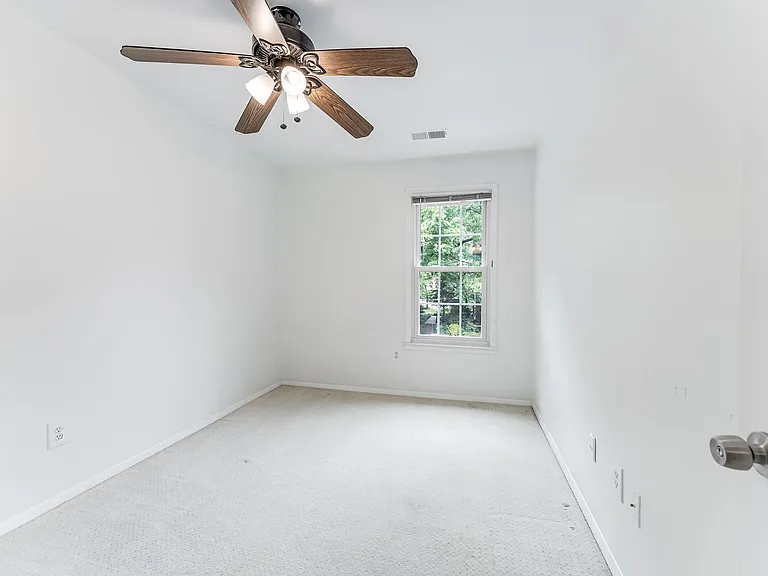 2331 Harleyford Ct — Photo 29