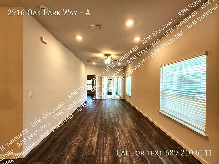 2916 Oak Park Way #A — Photo 8