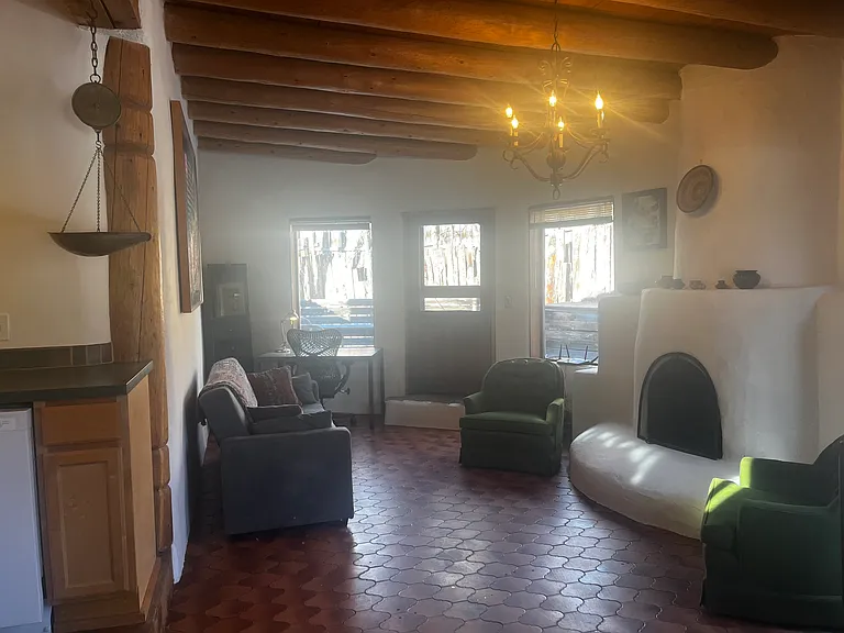 114 Upper Ranchitos Rd — Photo 15