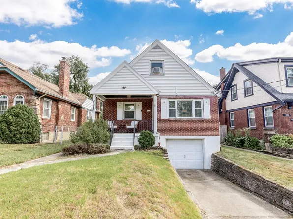 4950 Oaklawn Dr, Cincinnati, OH 45227