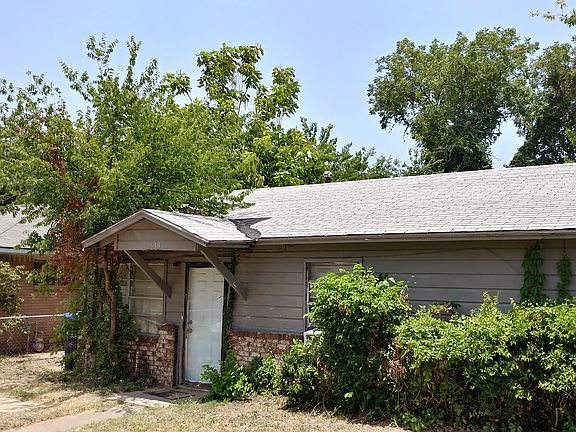 3rd image of 613 Park Ln