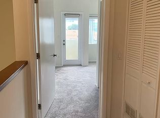 438 N Crystal Ct, Long Beach, CA 90802