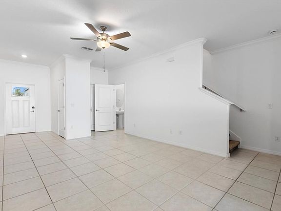 3rd image of 36471 Garden Wall Way