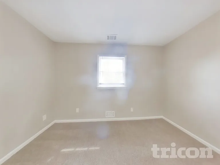 2339 Country Club Dr SE — Photo 13