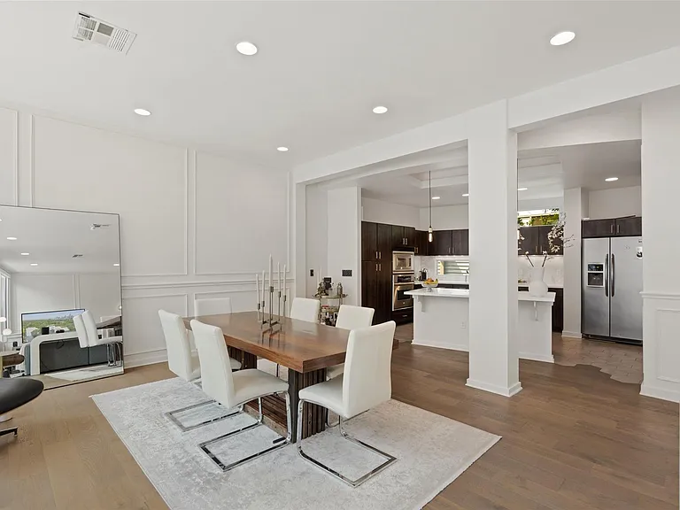 1500 Summit St #5 — Photo 7
