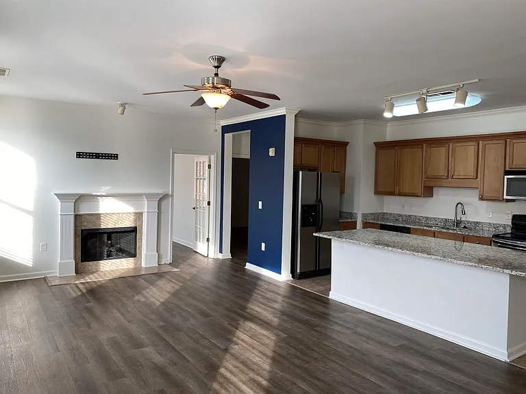 730 Litty Ct #101 — Photo 6