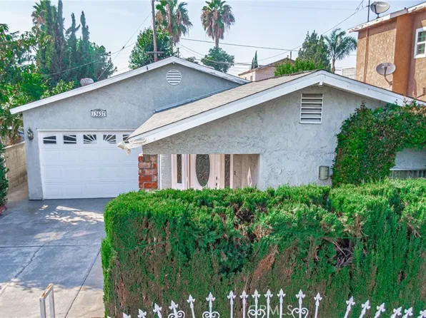 13657 Earnshaw Ave, Downey, CA 90242