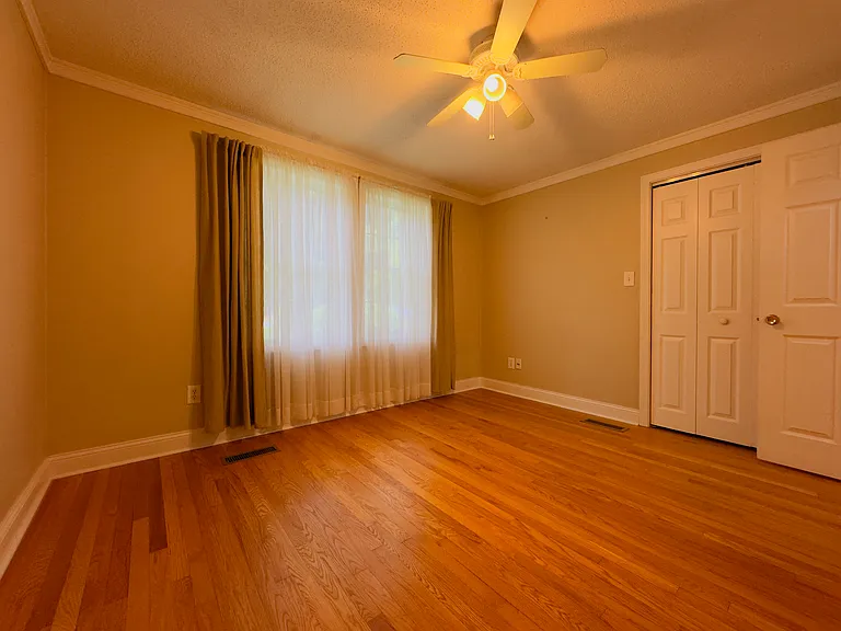 1158 Hartford Tpke #1 — Photo 22
