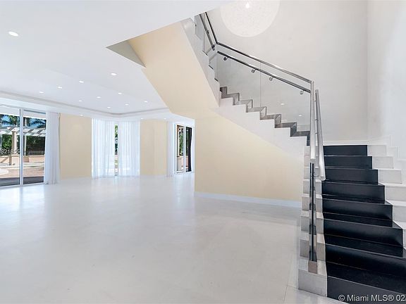 3rd image of 13621 Deering Bay Dr #104/204