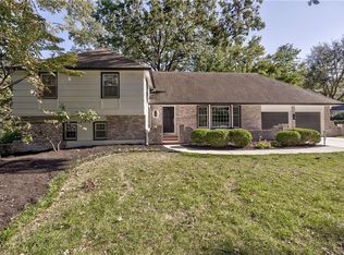 8129 Dearborn Dr, Prairie Village, KS 66208