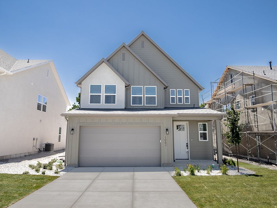1st image of 1062 W Linden Ln #37