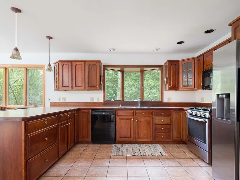 1653 Millstone Rd — Photo 17