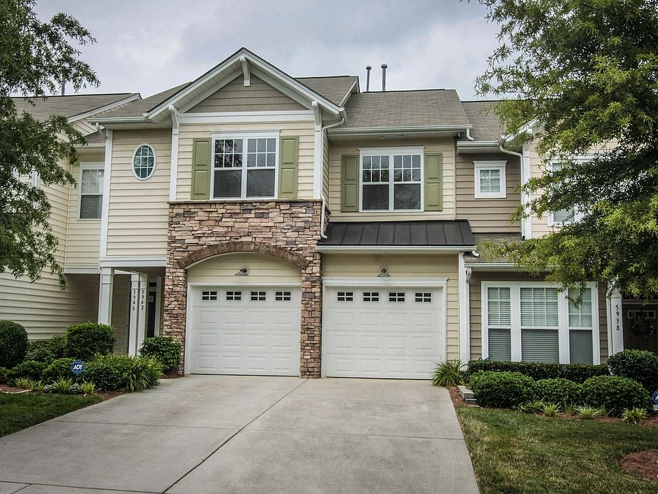 1st image of 5942 Pale Moss Ln