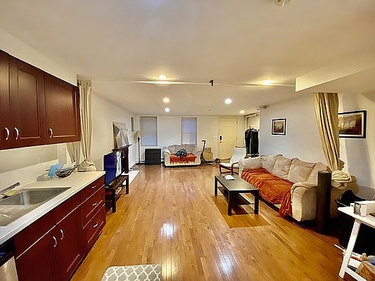 1st image of 342 Halsey St APT 1