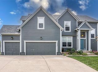 20923 W 116th Ter, Olathe, KS 66061