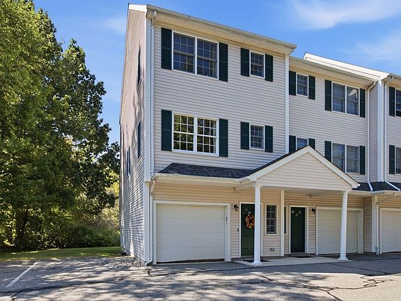 2nd image of 252 Albion St APT 24