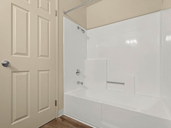 3rd image of 12737 Rosecrans Ave #37.9
