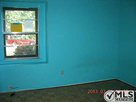 5th image of 468 Normandy Ln