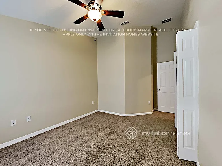 1260 Creekview Ct — Photo 9