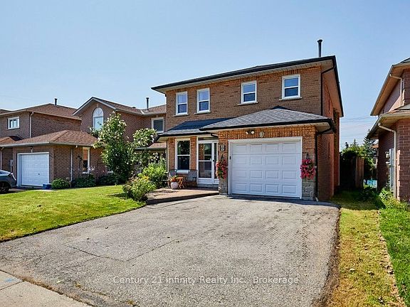 2nd image of 8 Murkar Cres
