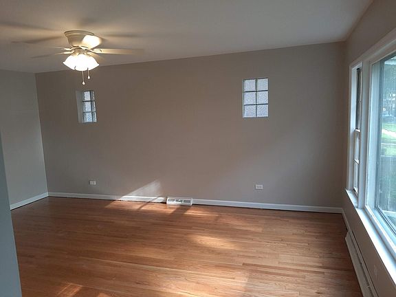 2nd image of 741 Portsmouth Ave