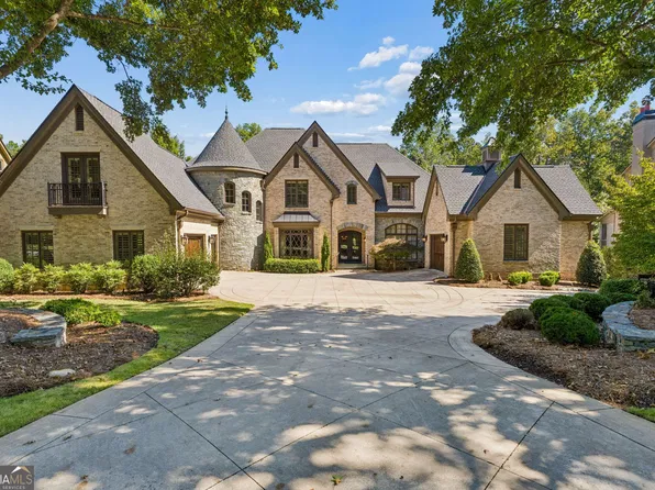 204 Brookings Ln, Peachtree City, GA 30269