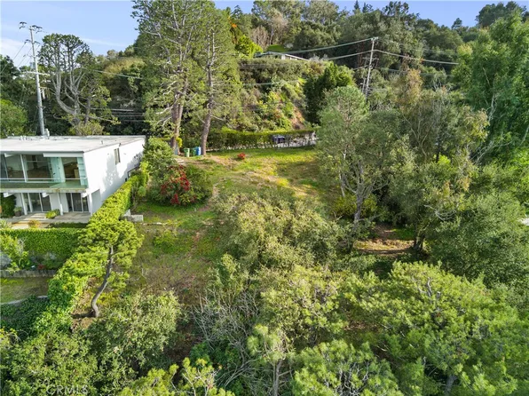 15145 Mulholland Dr #9, Los Angeles, CA 90077