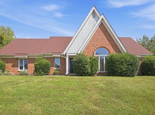 5000 W Old Farm Rd, Memphis, TN 38125
