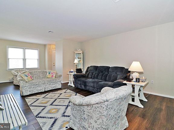 5th image of 23 Abbey Rd