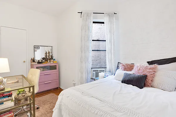 Rented by Compass | media 5